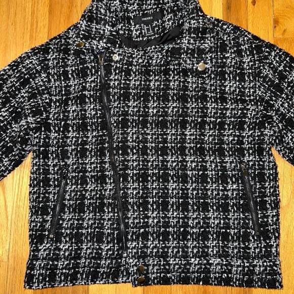 Forever 21 Tweed Jacket in Black & White - Size Medium - Picture 2 of 16